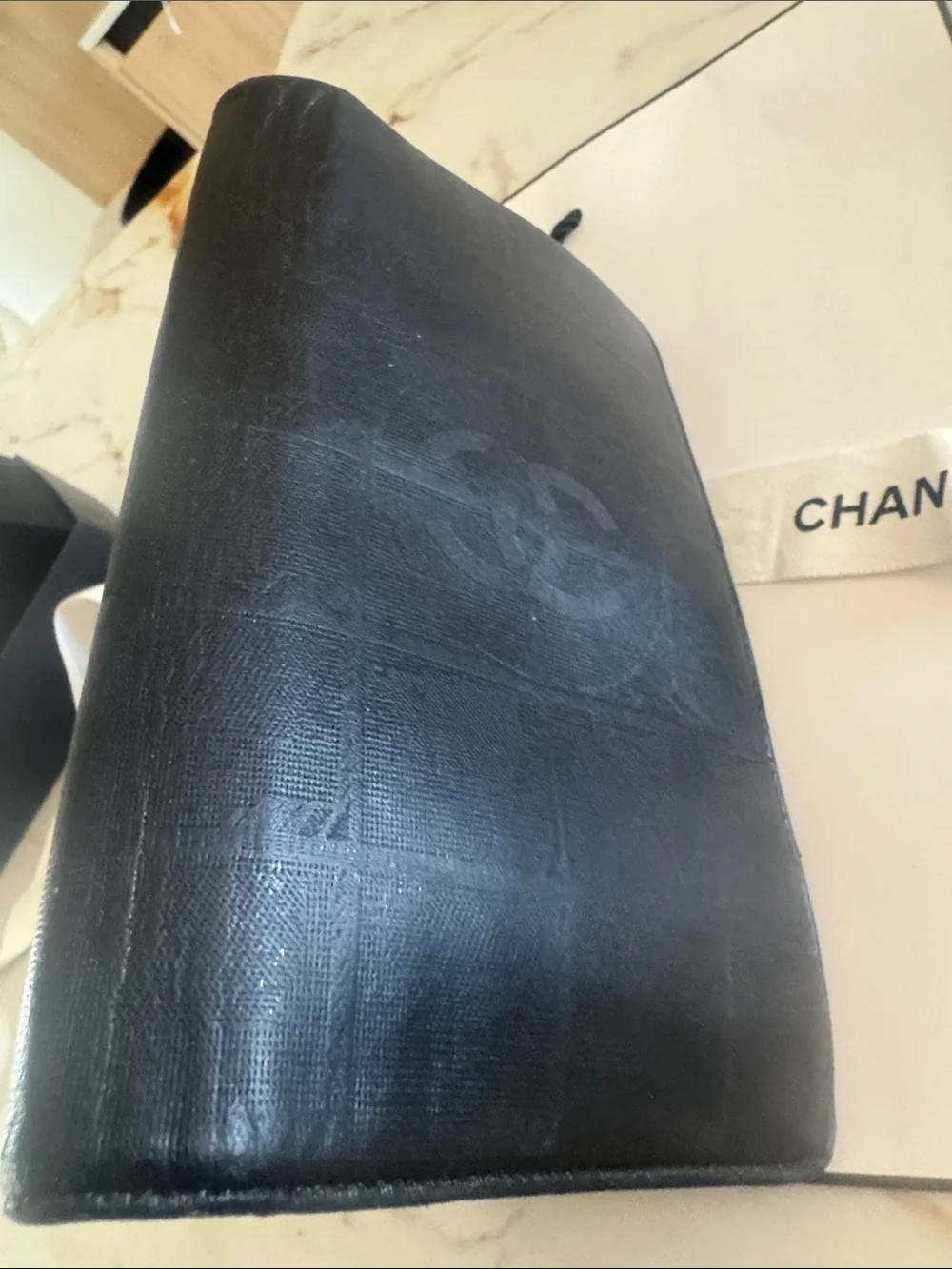 CHANEL Black Leather Bifold Wallet with Flap Pocket